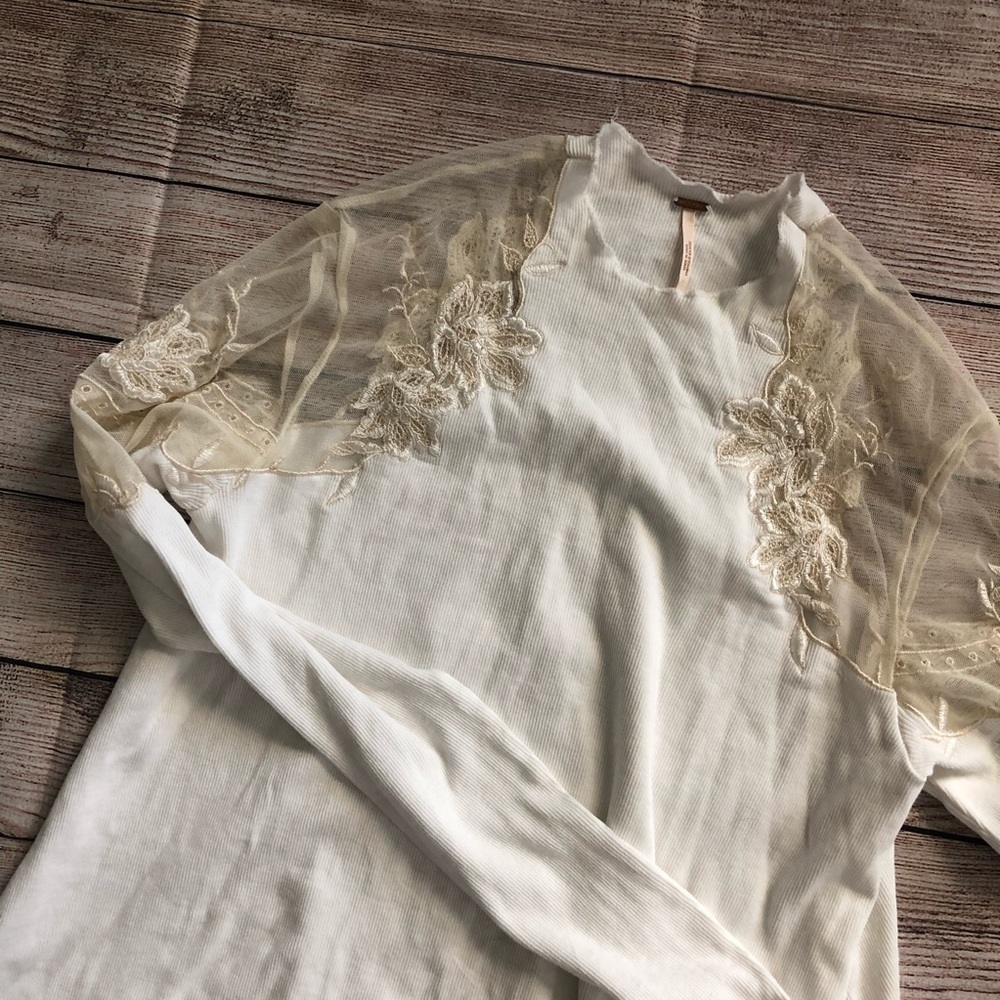 Free People Daniella Ivory Top - Picture 3 of 7